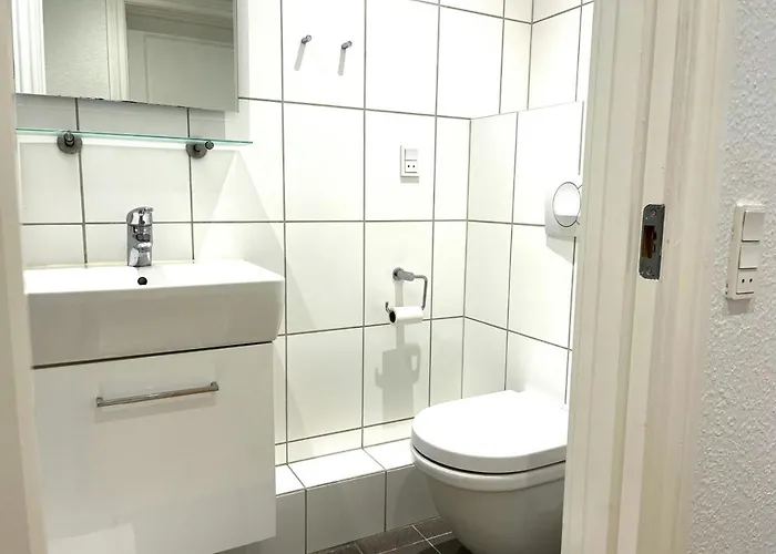 And Spacious For 7 In Vestbyen *