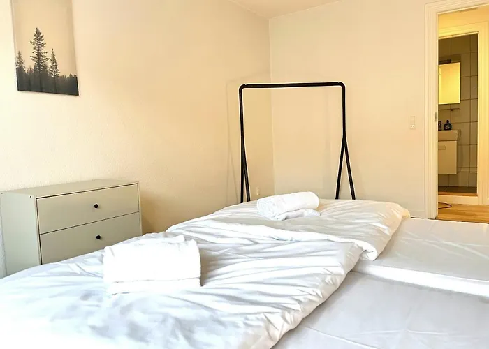 And Spacious For 7 In Vestbyen Ålborg